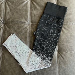 Zella leggings - never worn